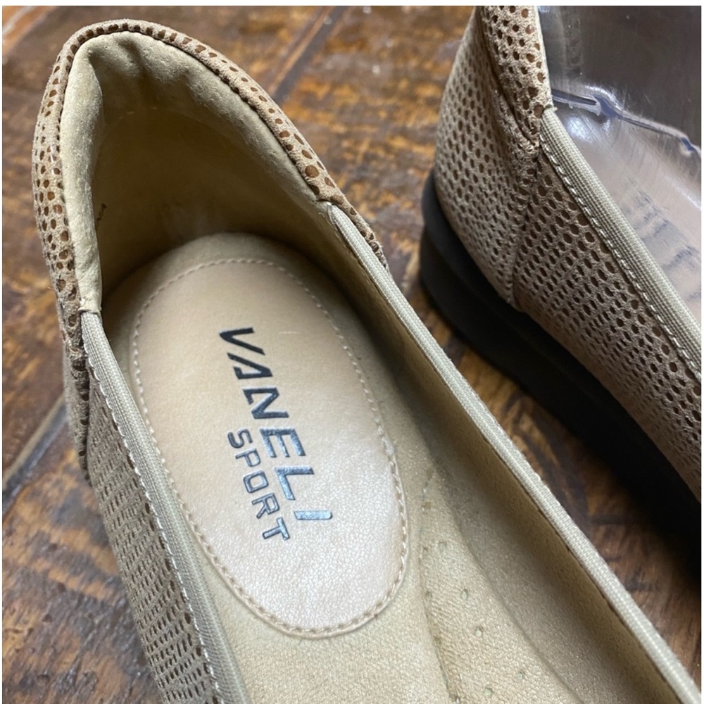 Vaneli Printed Leather Wedge Pumps Donia Taupe Tan Slip On Loafers Size 7.5 - Picture 9 of 10